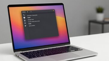 Step-by-step guide showing how to take screenshot in laptop using the Snipping Tool toolbar